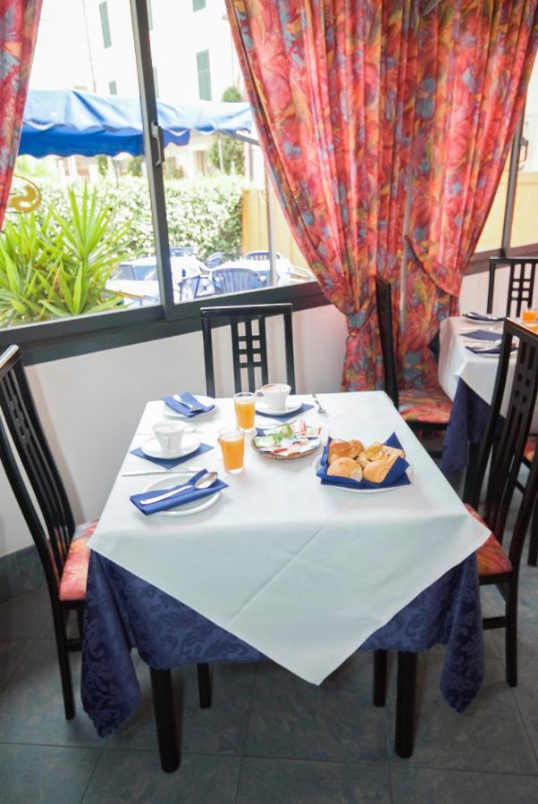 Hotel Raphael Montecatini Terme Ngoại thất bức ảnh